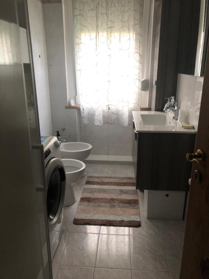 Casa Di Max - Private Room In Apartment With Shared Bathroom Free Parking Больцано Екстер'єр фото